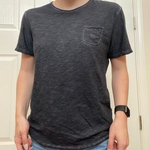 Dark blue/black tee